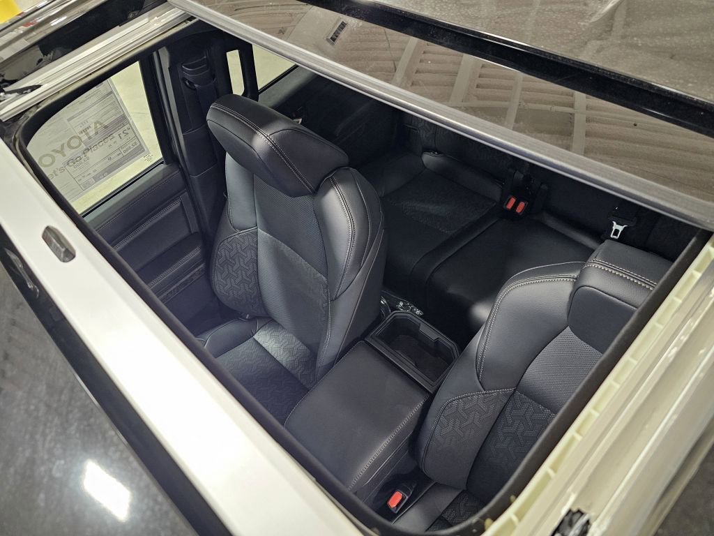 2025 Toyota Tacoma Limited photo 2