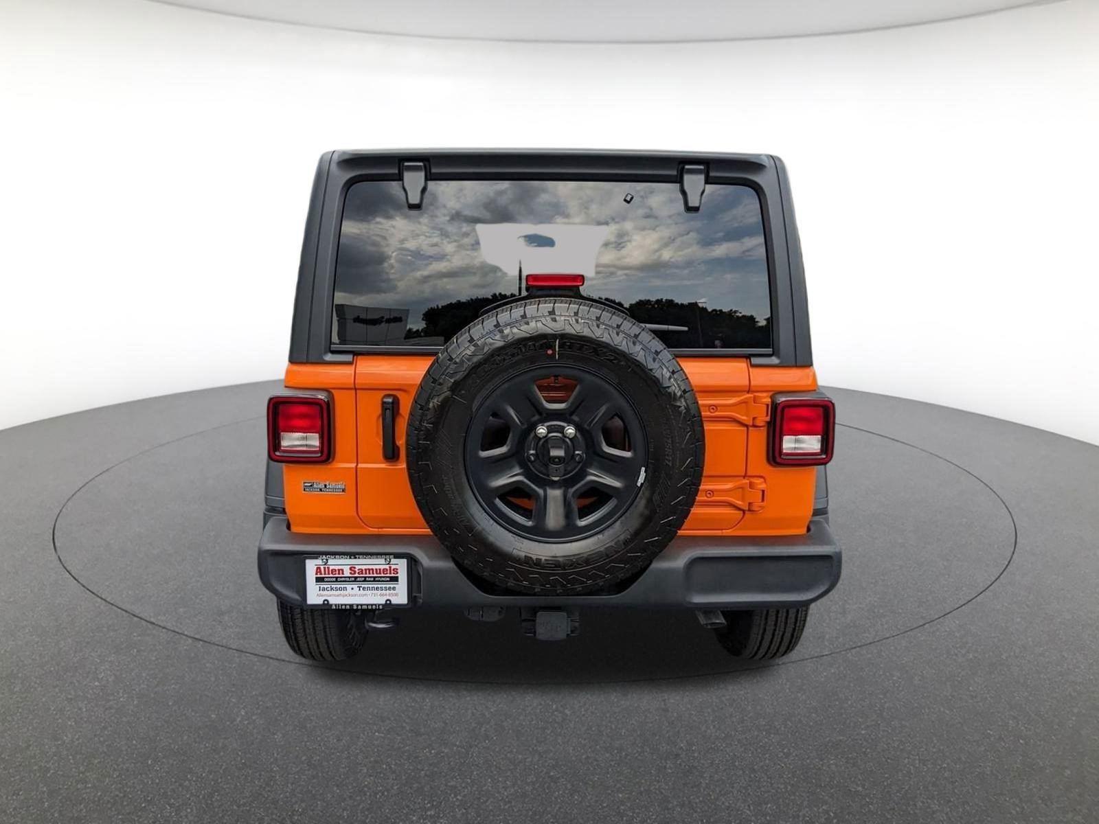 2025 Jeep Wrangler Sport photo 4