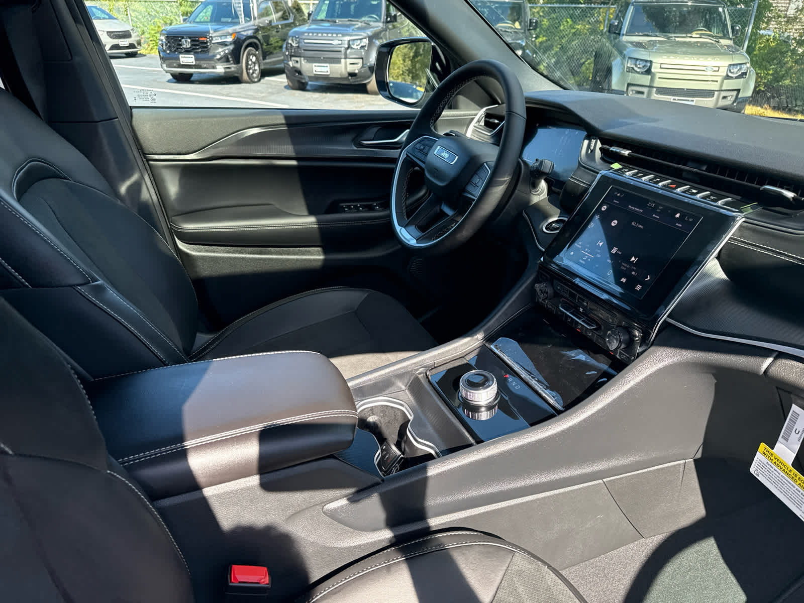 2025 Jeep Grand Cherokee Altitude photo 24