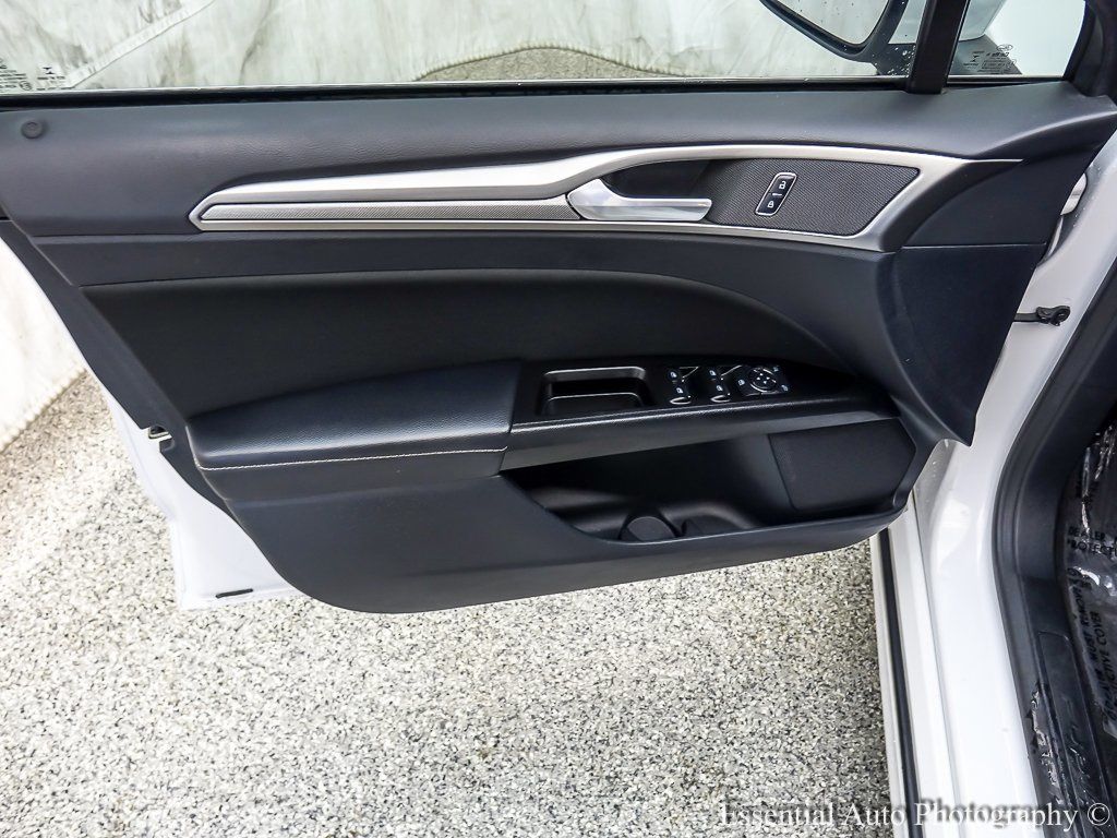 2017 FORD FUSION - Image 19