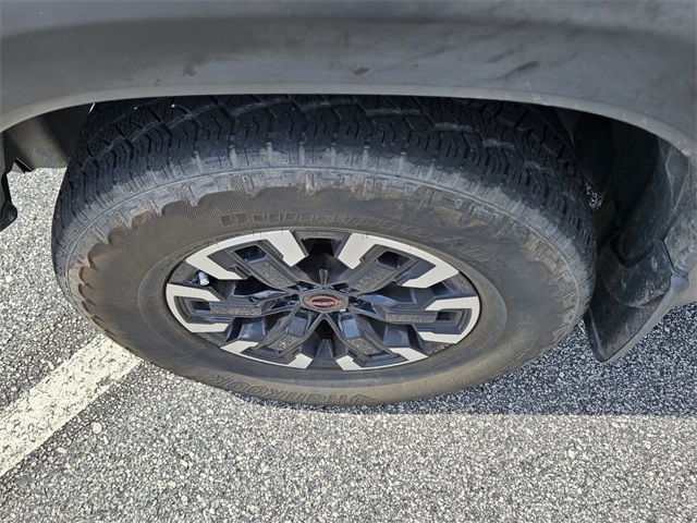2022 Nissan Frontier PRO-4X photo 16