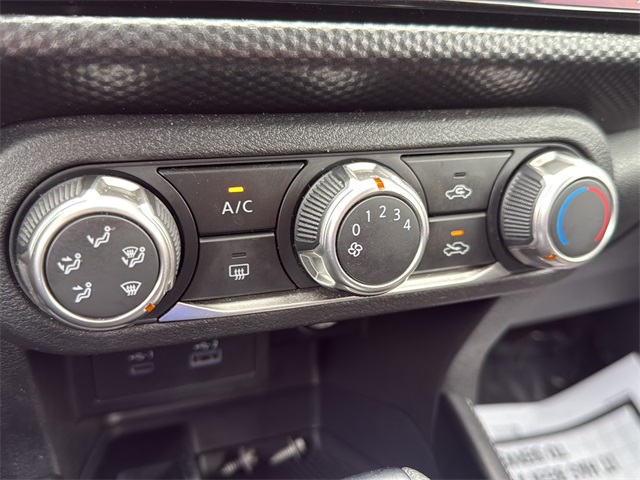 2024 Nissan Kicks SV photo 21
