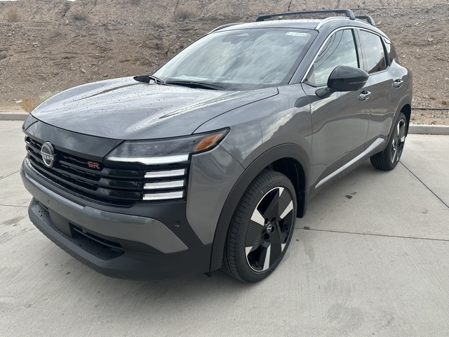 2026 Nissan KICKS SR's photo