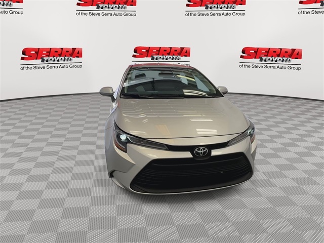 2025 Toyota Corolla LE photo 4