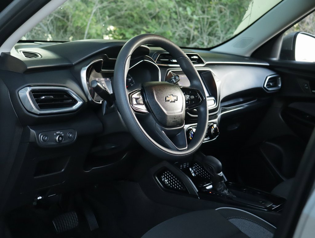 2023 Chevrolet Trailblazer LT photo 8