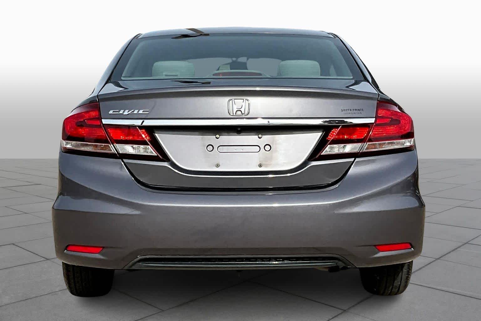 2015 Honda Civic LX photo 4