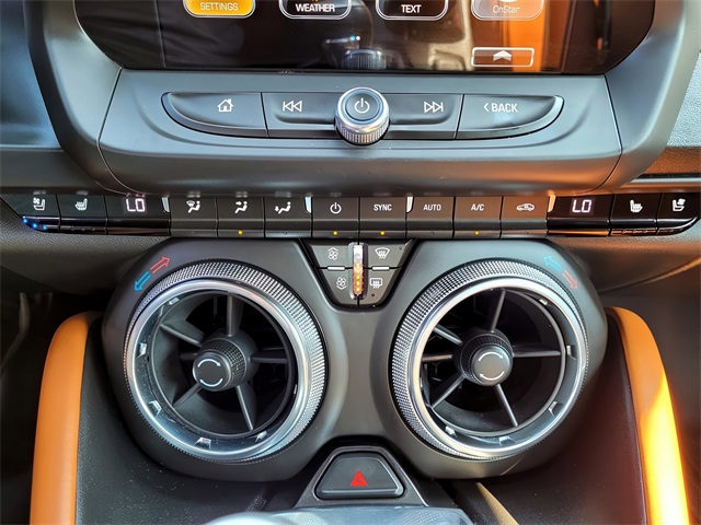 2018 Chevrolet Camaro 2LT photo 9
