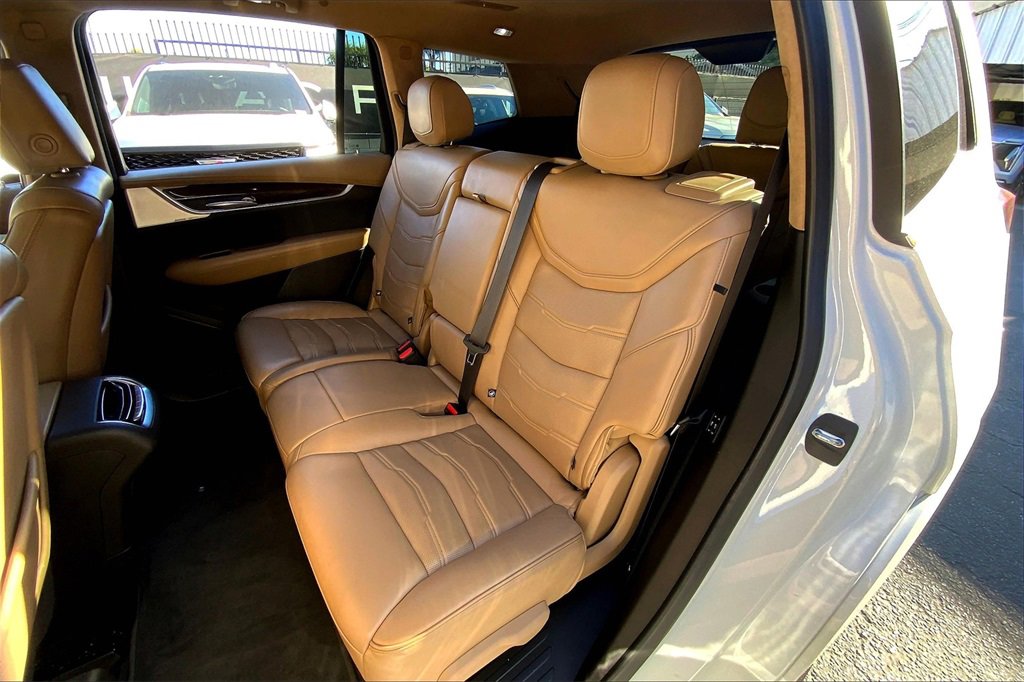 2022 Cadillac XT6 Premium Luxury photo 19