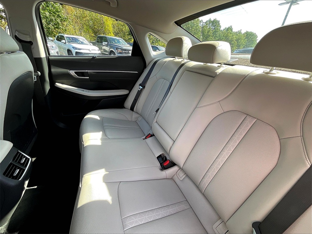 2022 Hyundai Sonata Hybrid Limited photo 14