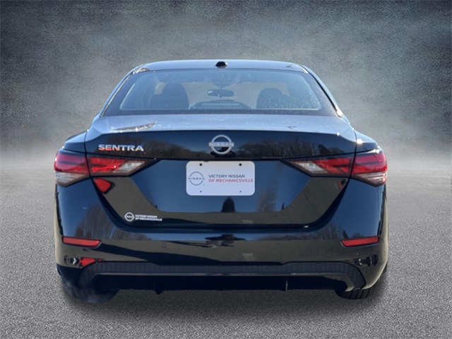 2025 Nissan Sentra SV photo 3