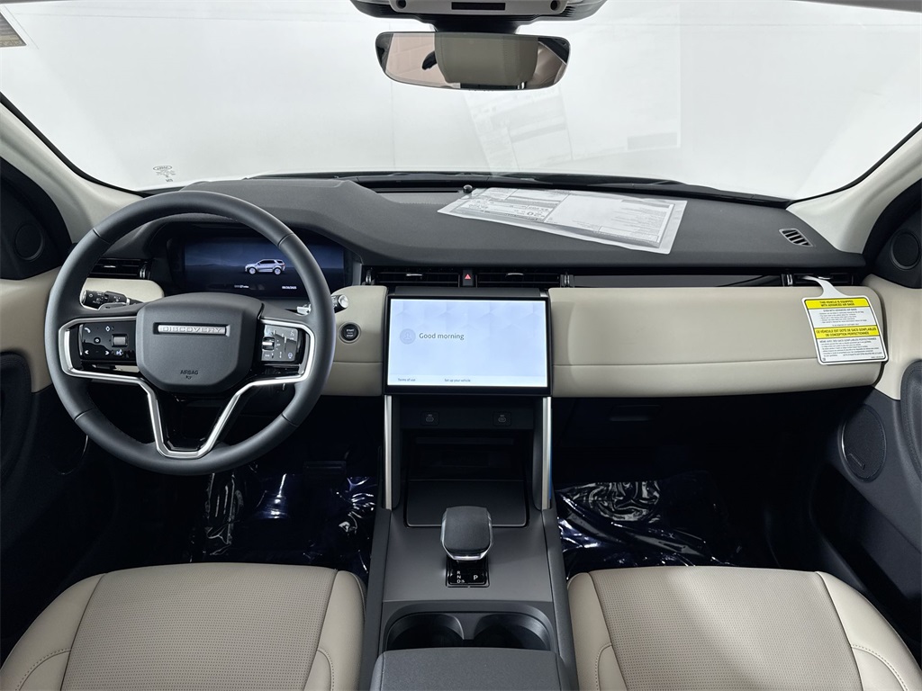 2025 Land Rover Discovery Sport S photo 15