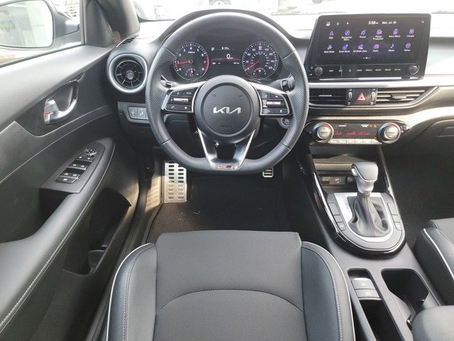 2024 Kia Forte GT-Line photo 23
