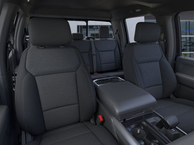 2025 Ford F-150 XLT photo 9