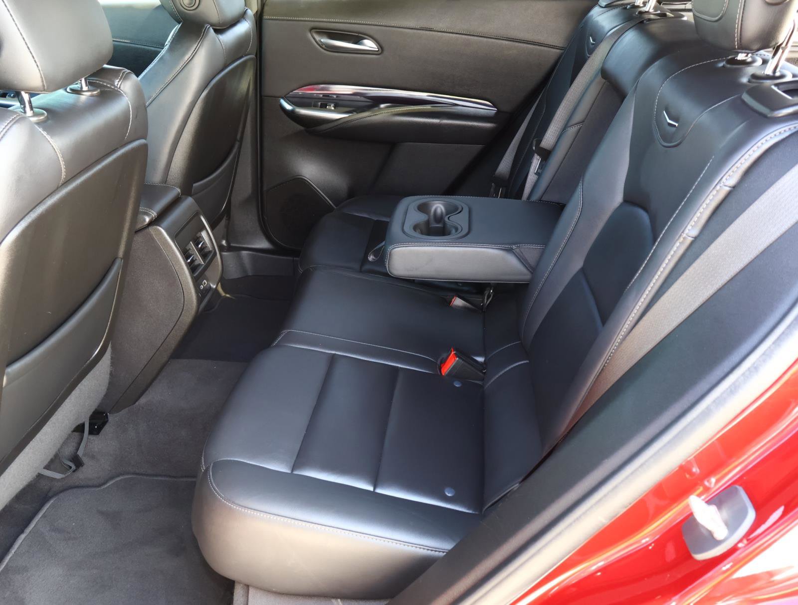 2023 Cadillac XT4 Luxury photo 25