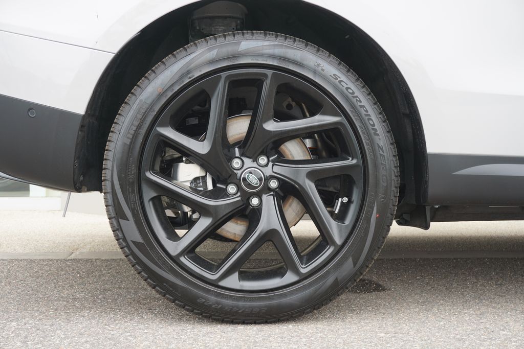 2025 Land Rover Range Rover Sport SE photo 31