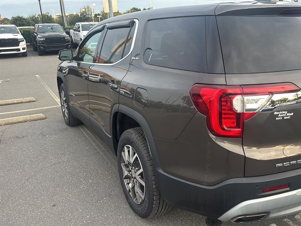 2020 Gmc Acadia SLE photo 3