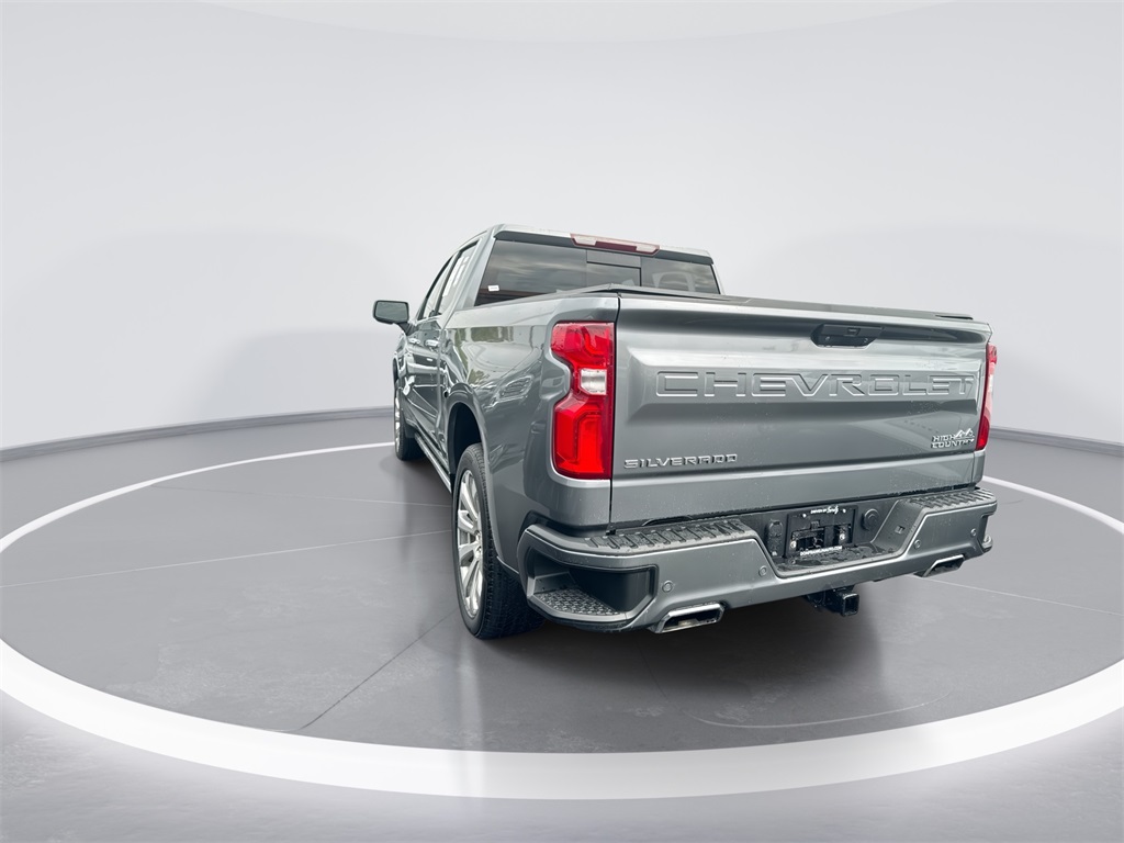 2021 Chevrolet Silverado 1500 High Country photo 2