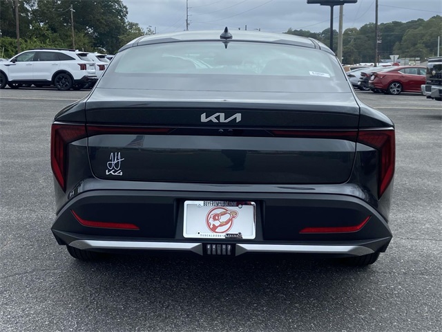 2025 Kia K4 LXS photo 3