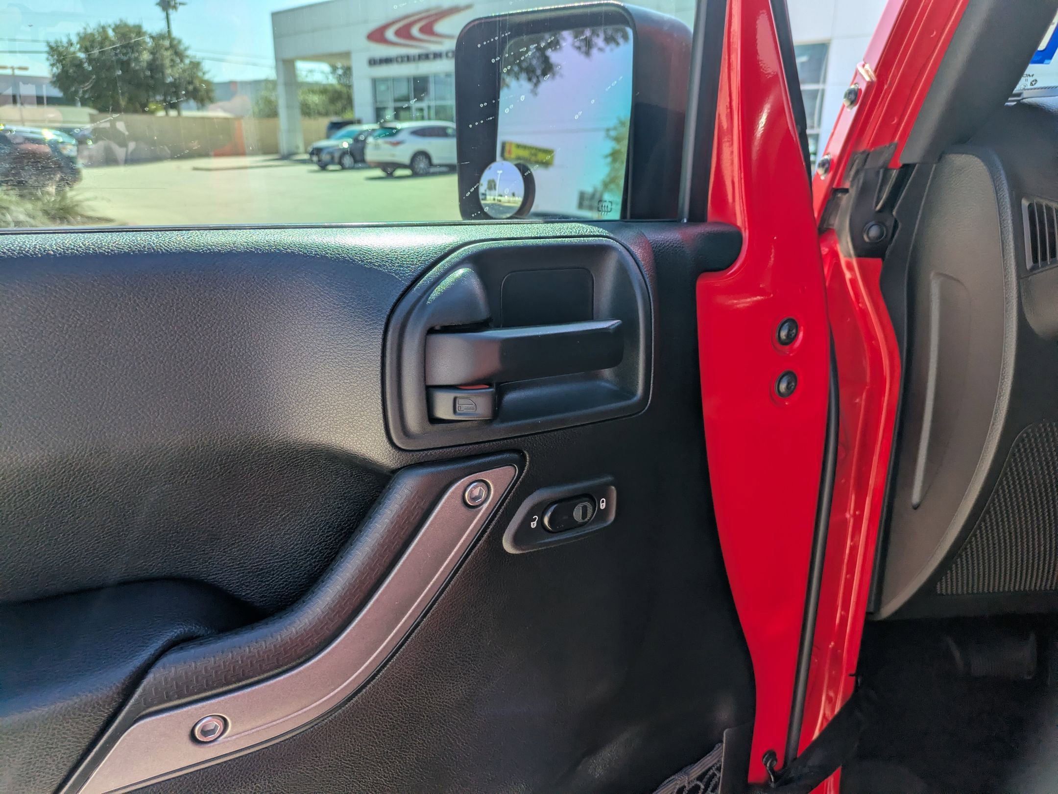 2017 Jeep Wrangler Unlimited Sport photo 12