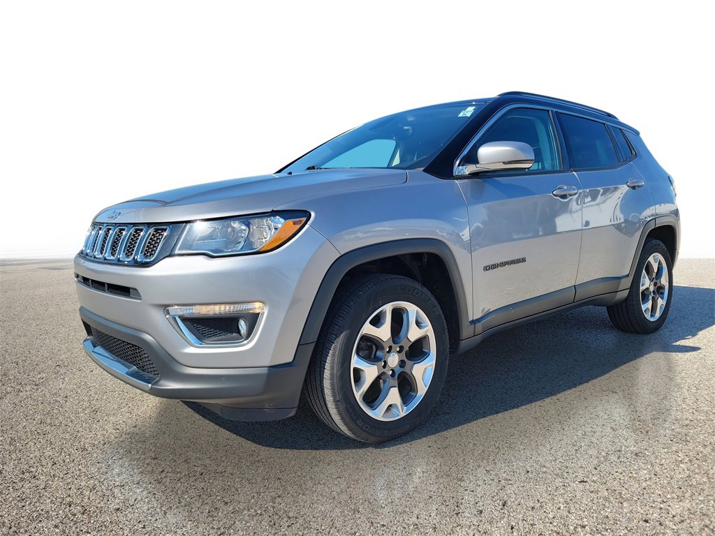2018 Jeep Compass Limited photo 2