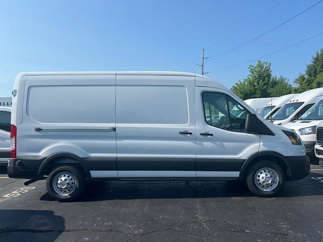 2025 Ford Transit photo 8