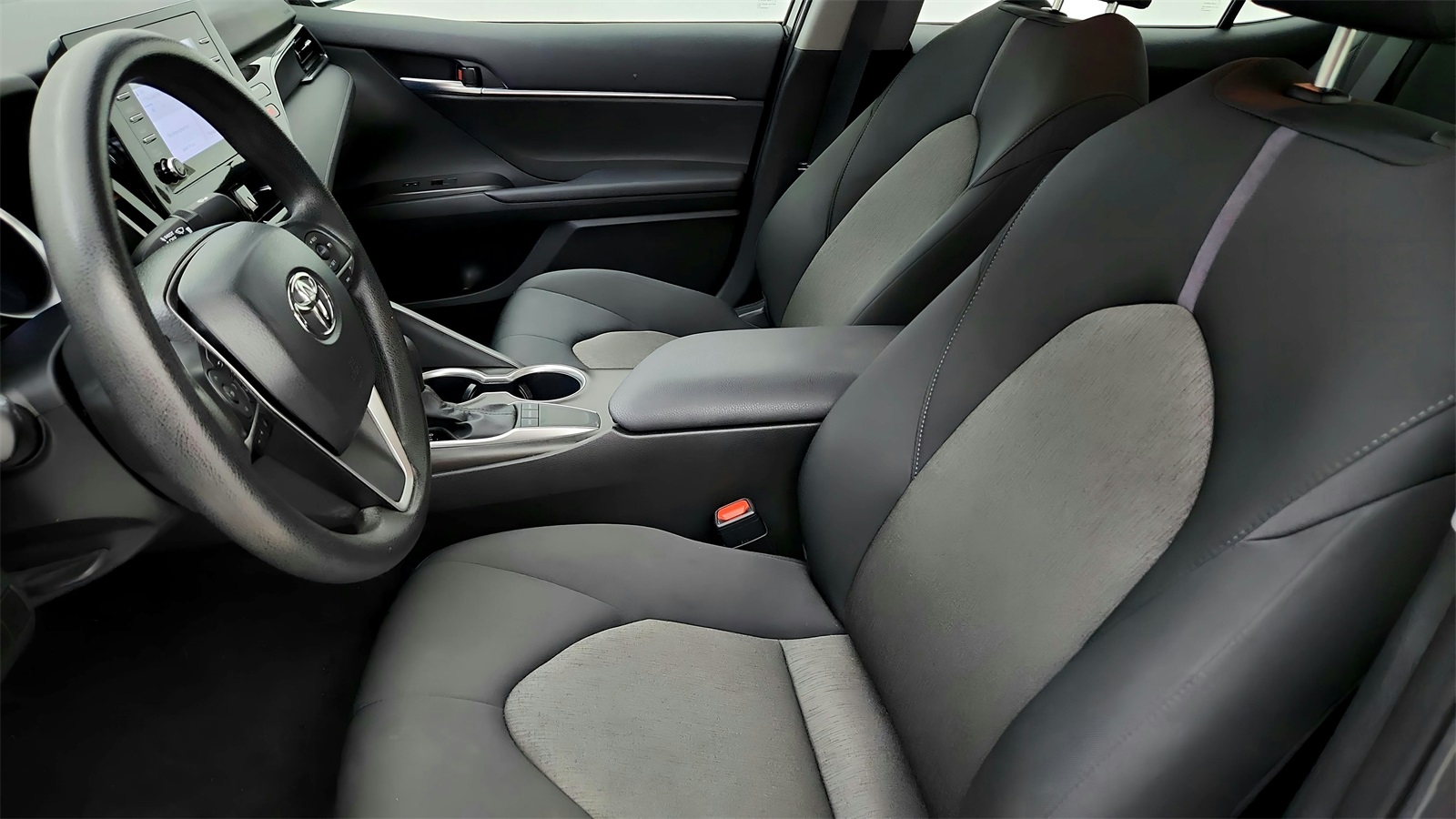 2024 Toyota Camry LE photo 23