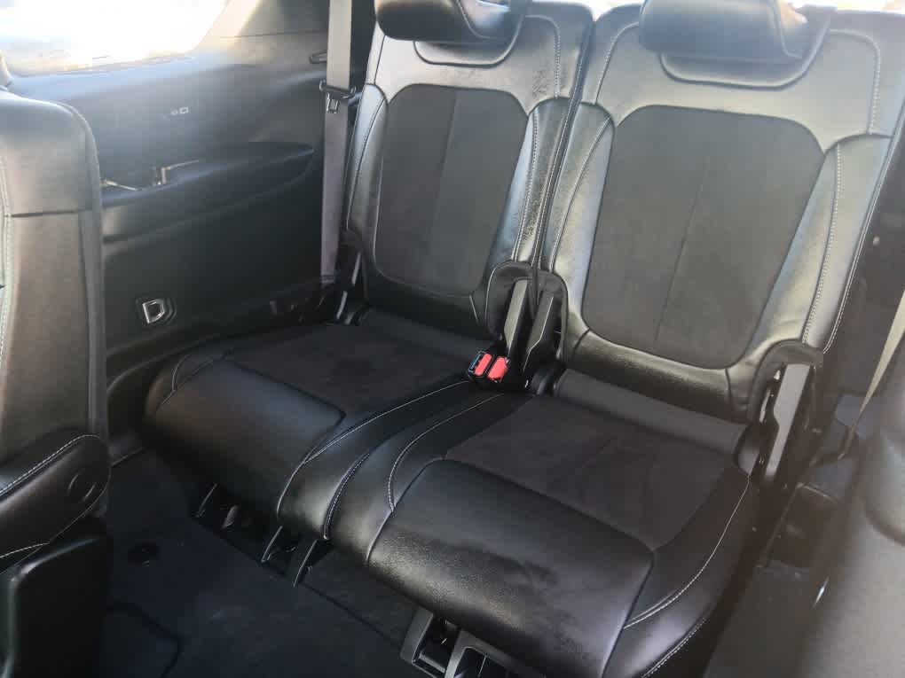 2023 Jeep Grand Cherokee Altitude photo 7