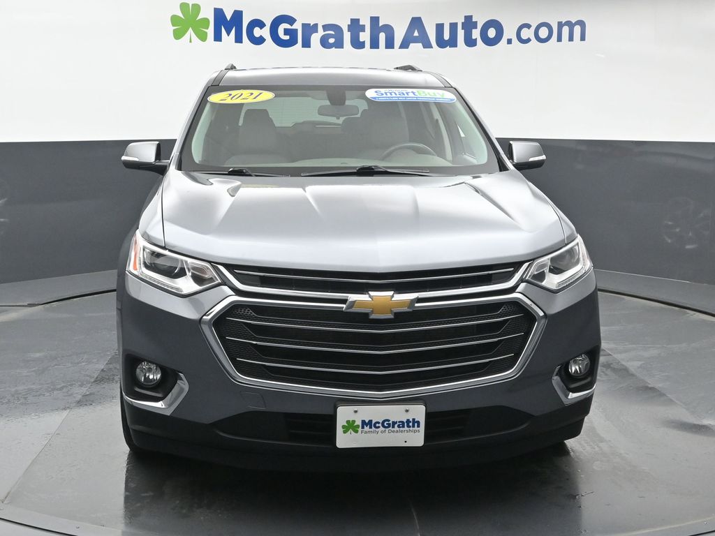 2021 Chevrolet Traverse Leather photo 2