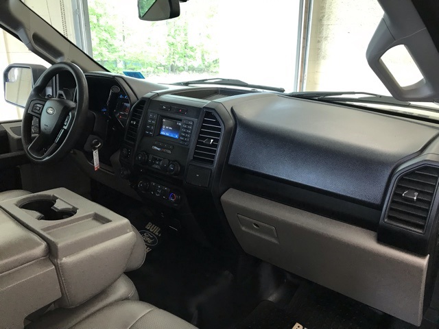 2016 Ford F-150 XL photo 13