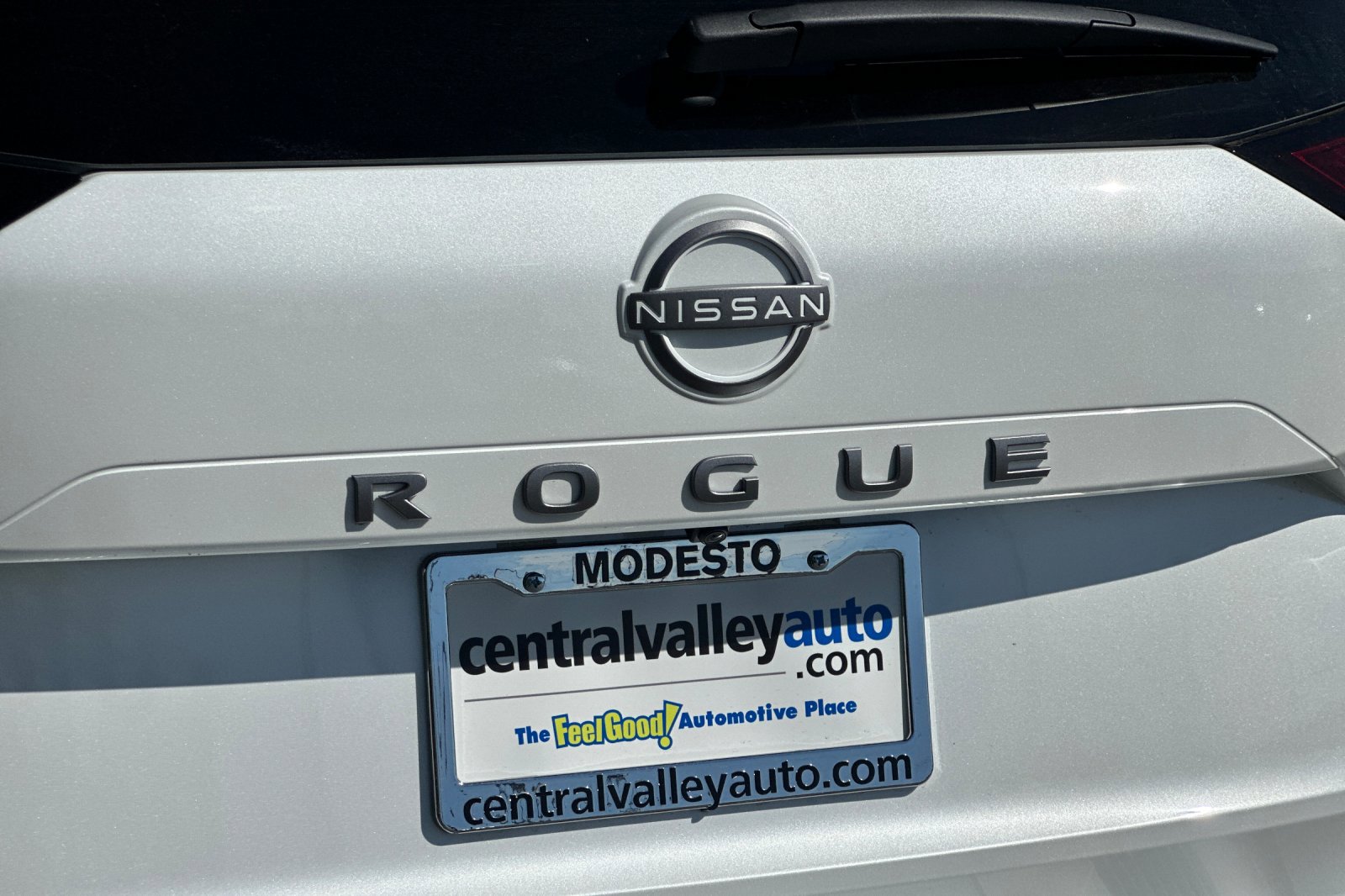 2026 Nissan Rogue SV photo 25