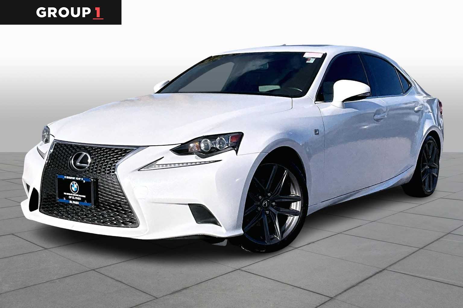 2015 Lexus IS 250's photo