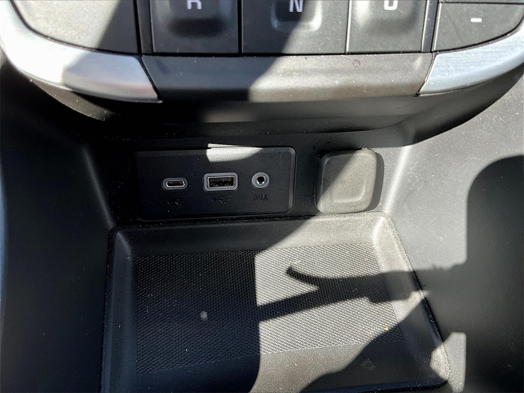 2023 Gmc Terrain SLE photo 25