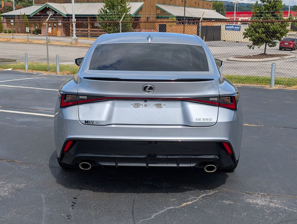 2023 Lexus IS 350 F SPORT photo 6