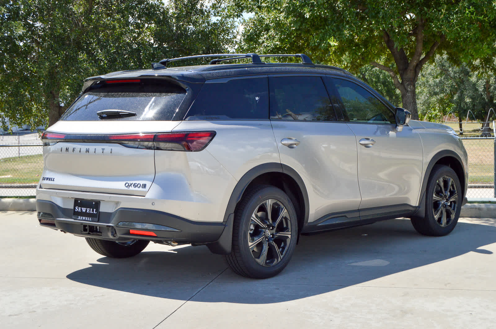 2026 Infiniti QX60 Autograph AWD photo 2