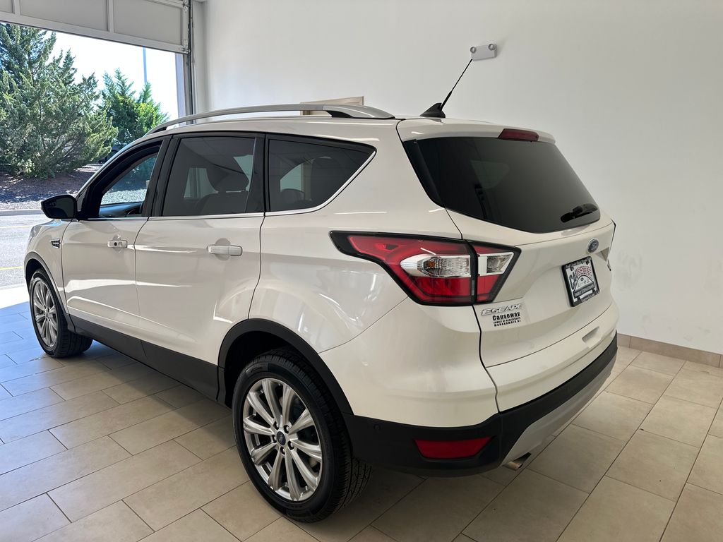 2018 Ford Escape Titanium photo 4
