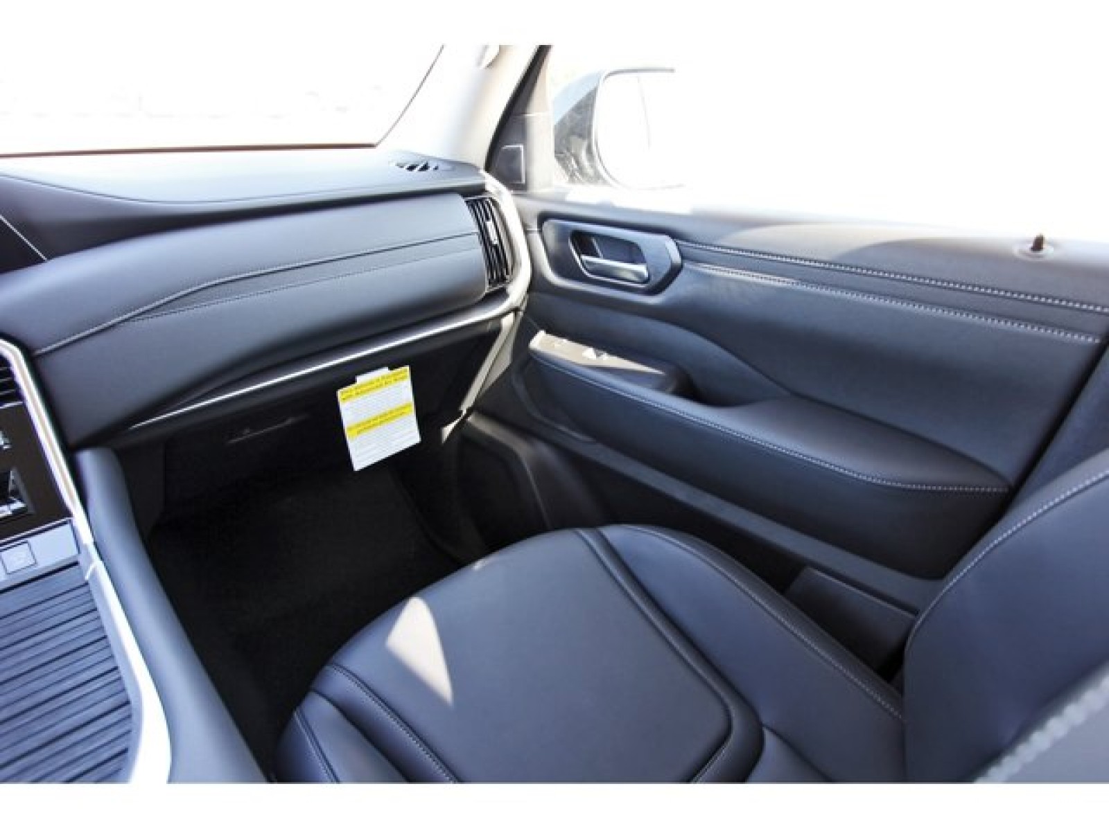 2026 Nissan Armada SV Black at Robbins Nissan