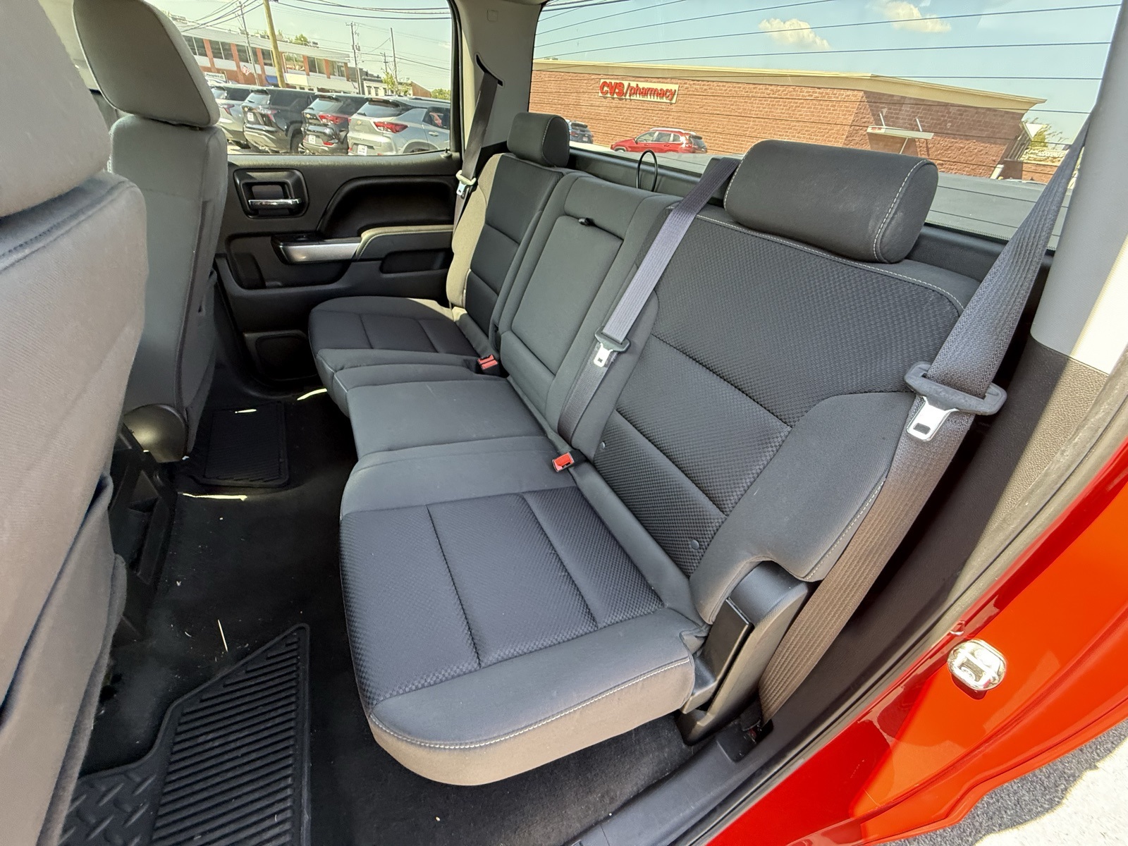 2017 Chevrolet Silverado 1500 LT photo 27