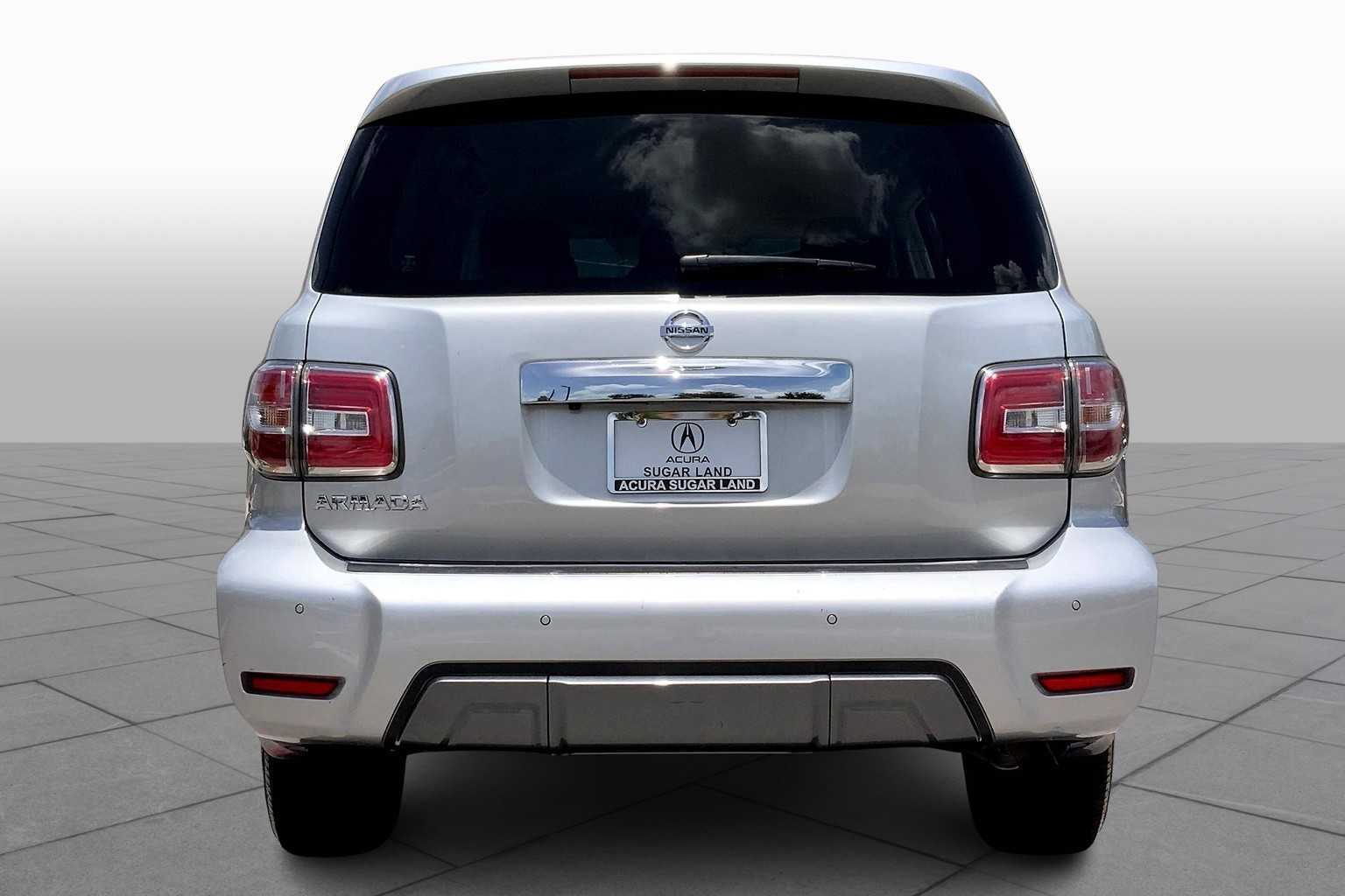 2019 Nissan Armada SV photo 4