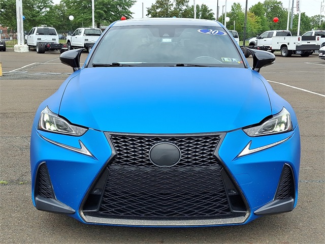 2020 Lexus IS 300 F SPORT photo 2