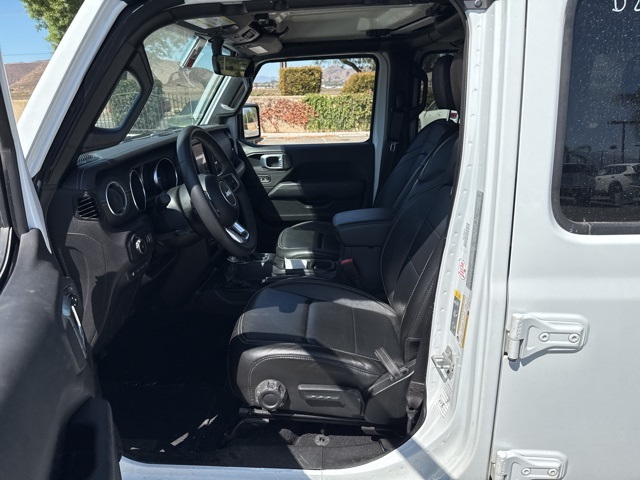 2023 Jeep Wrangler Sahara 4xe photo 22