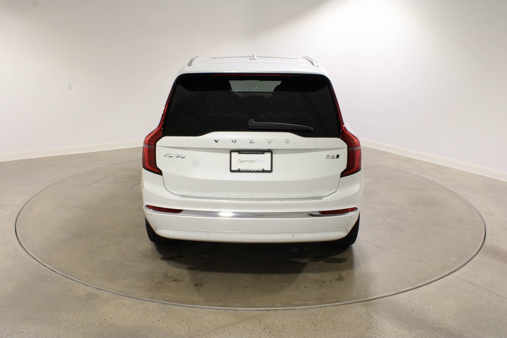 2026 Volvo XC90 Plus photo 4