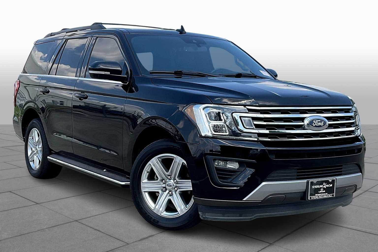 2020 Ford Expedition XLT photo 2