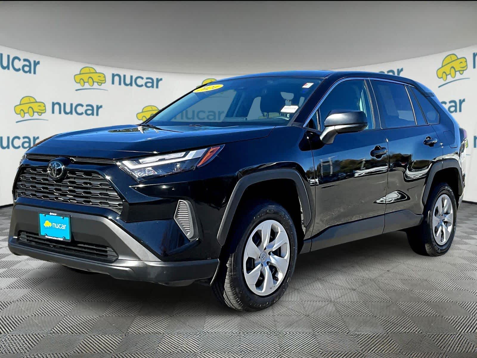 2024 Toyota RAV4 LE photo 2