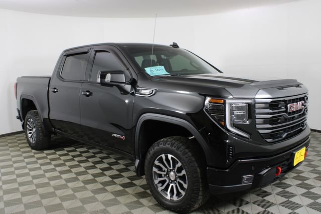 2022 GMC Sierra 1500 AT4's photo