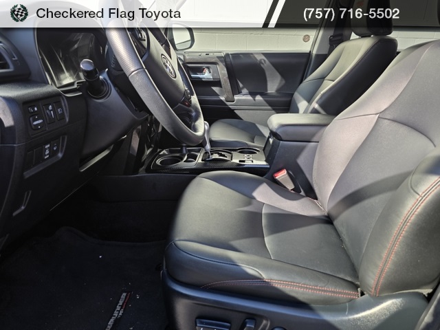 2024 Toyota 4Runner TRD Off-Road Premium photo 17