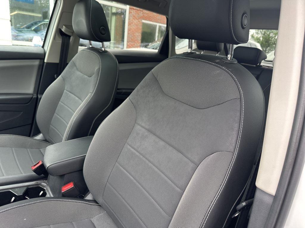 2022 Volkswagen Taos SE photo 7
