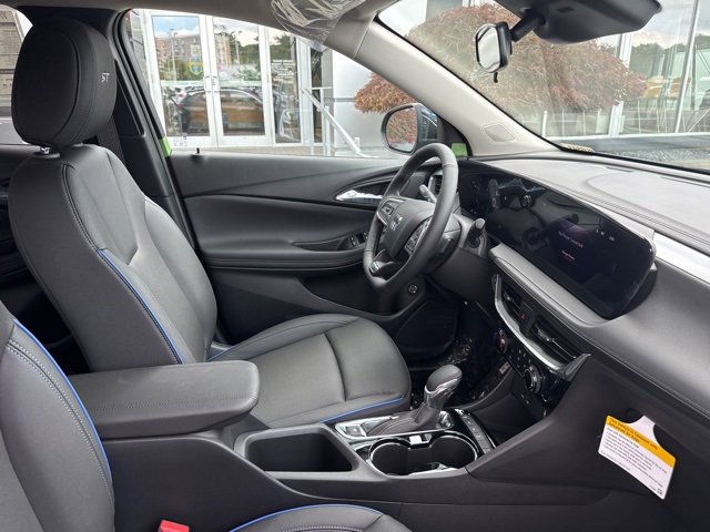 2026 Buick Encore GX Sport Touring photo 25