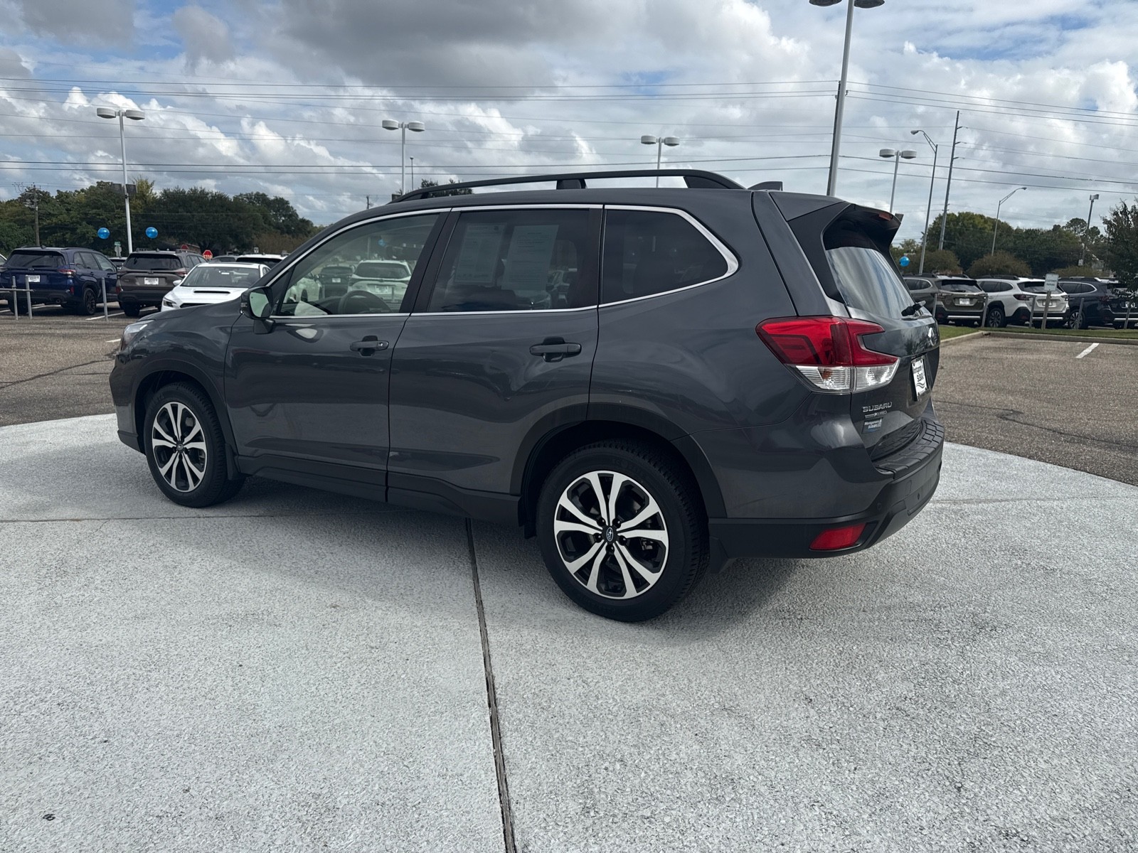 2021 Subaru Forester Limited photo 3