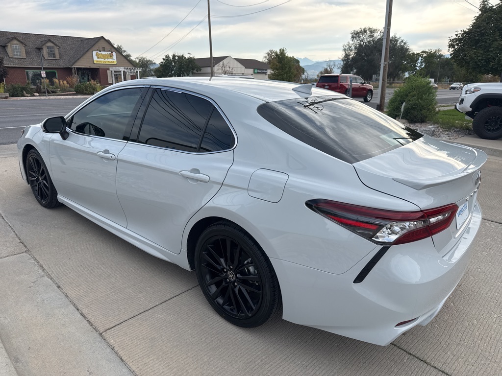 2022 Toyota Camry XSE photo 5