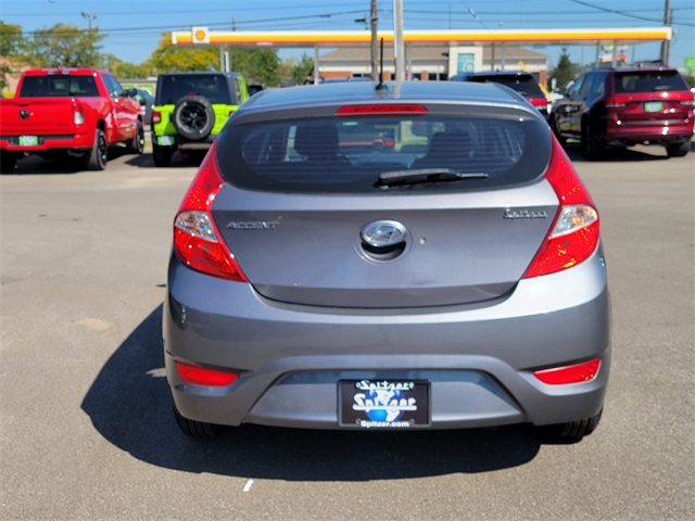 2014 Hyundai Accent GS photo 4